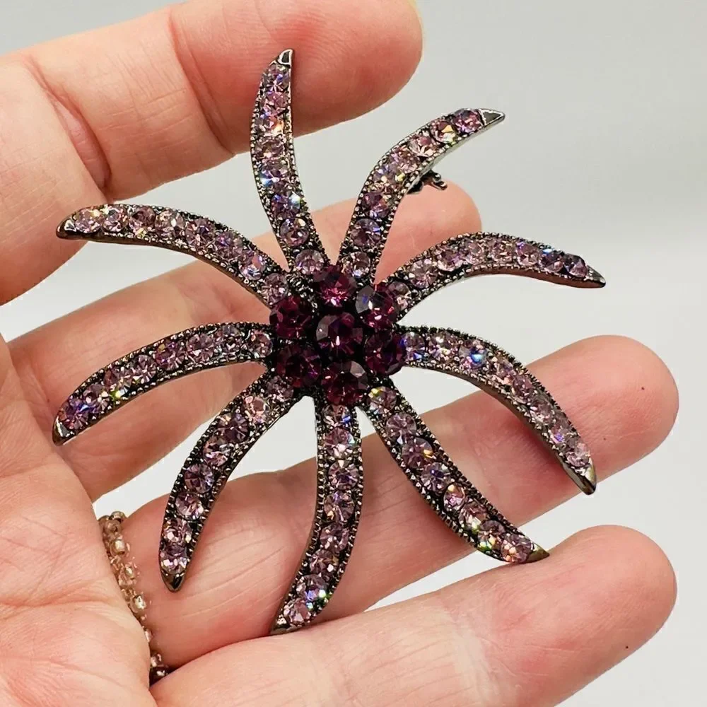 Vintage Crystal Starburst Brooch